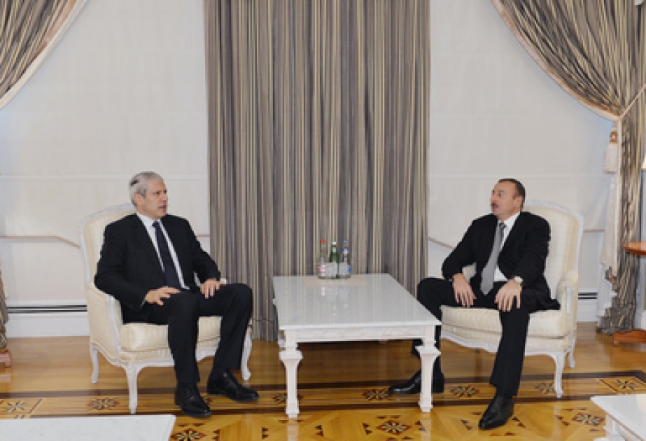 Президент Азербайджана Ильхам Алиев принял бывшего Президента Сербии Бориса Тадича VİDEO