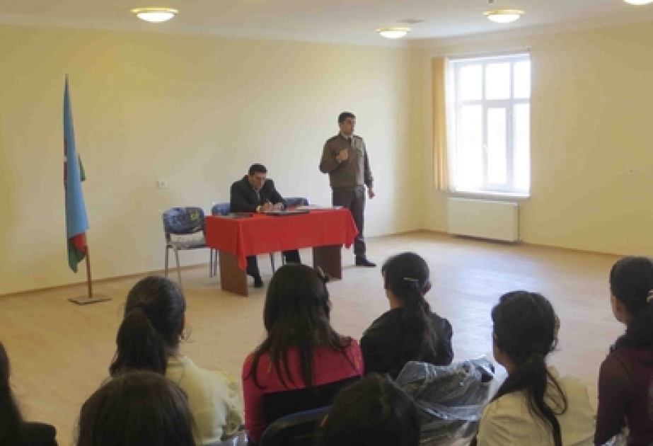 Fövqəladə Hallar Nazirliyinin Cənub Regional Mərkəzi Lənkəran rayonunun ümumtəhsil məktəblərində maarifləndirici tədbirlər keçirmişdir