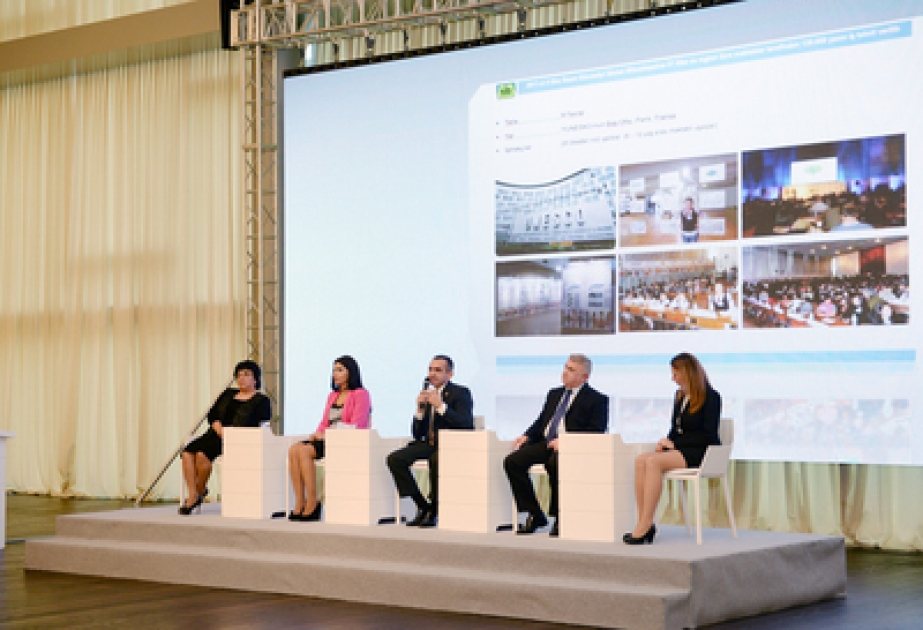Im Heydar Aliyev-Zentrum eine Präsentation des in Aserbaidschan zum ersten Mal durchführenden internationalen ökologischen Projektes „Eco Picture Diary – 2013“ stattgefunden