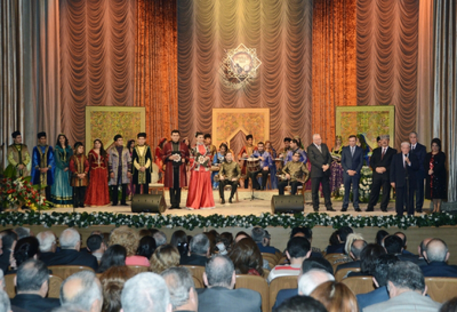 “Muğam televiziya müsabiqəsi–2013” yaddaqalan final yarışması ilə başa çatmışdır
