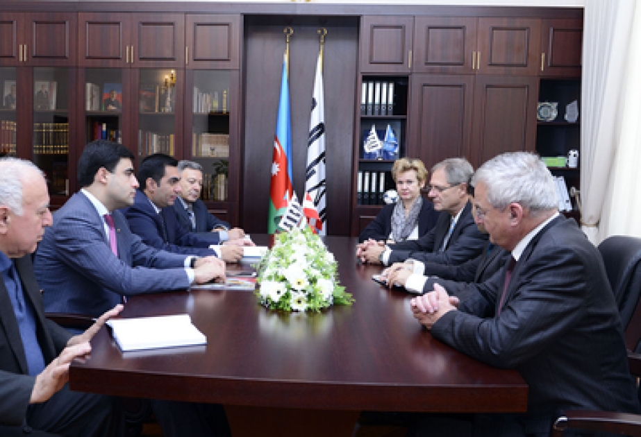 Austrian delegation visits Baku High Oil School