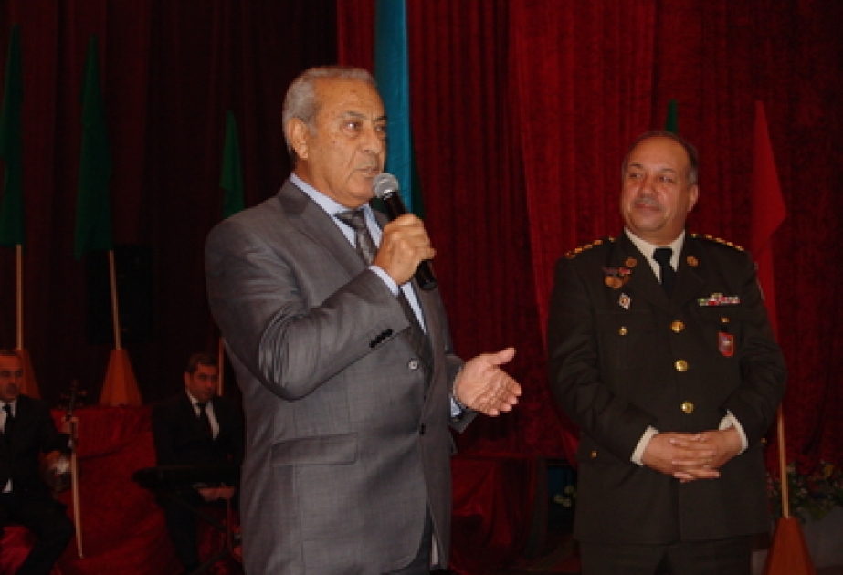 Bayrağımız qürur mənbəyimizdir