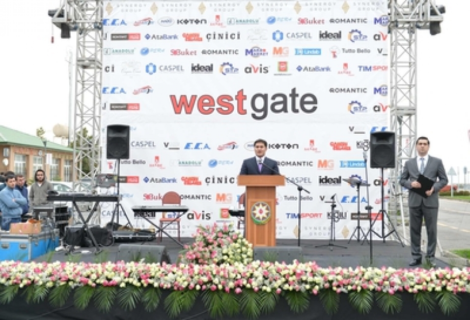 Şəmkirdə "West Gate" ("Qərb Qapısı") alış-veriş cərgəsi istifadəyə verilmişdir