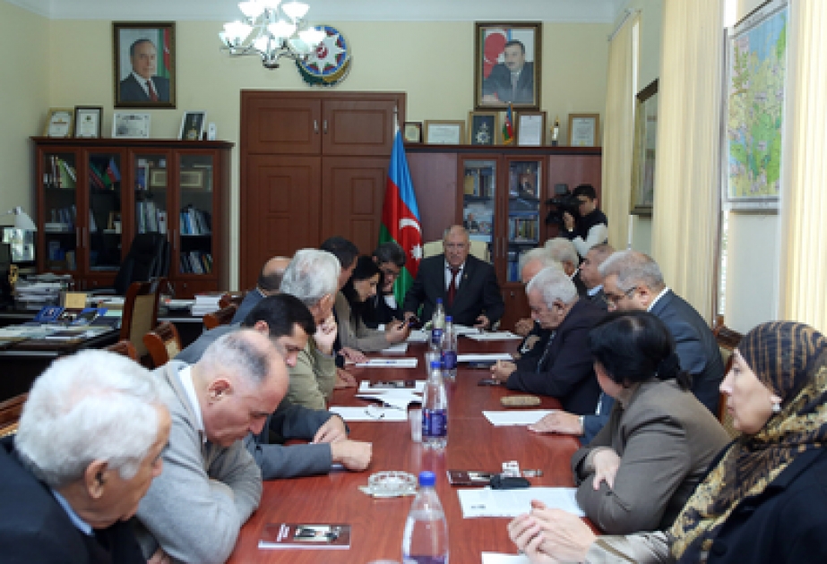 La table ronde «Conquis les objectifs stratégiques Ilham Aliyev est un leader de nouvel esprit»