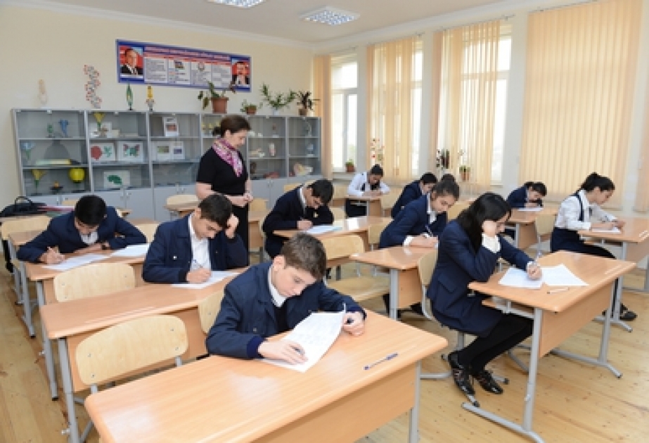 Bakının ümumtəhsil məktəblərində fənlər üzrə “Bilik yarışı” keçirilmişdir