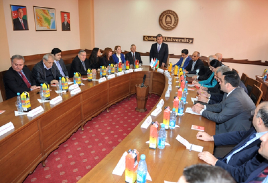 Qafqaz Universitetinin təşkilatçılığı ilə “Universitet-İş dünyası əlaqələri” mövzusunda “dəyirmi masa” keçirilmişdir
