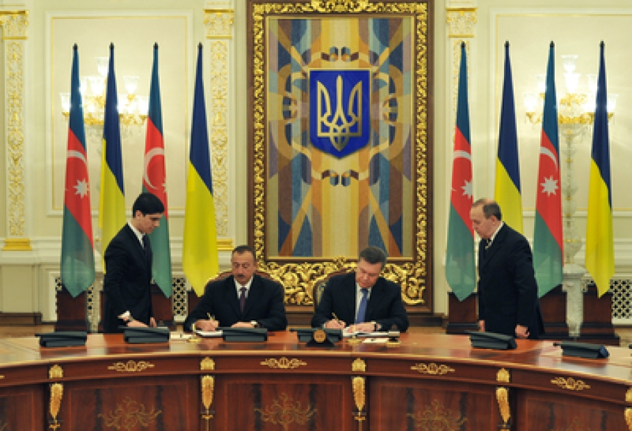 Azerbaijan, Ukraine sign bilateral documents VİDEO