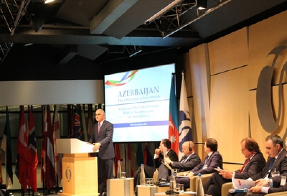 Londonda “Azərbaycan Günü” keçirilmişdir Azərbaycanın tarixinə, iqtisadi uğurlarına, mədəniyyətinə dair təqdimatlar maraqla qarşılanmışdır