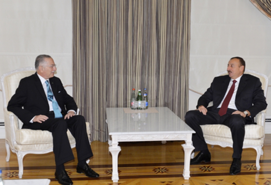 Azerbaijani President receives OIC Secretary General     VİDEO