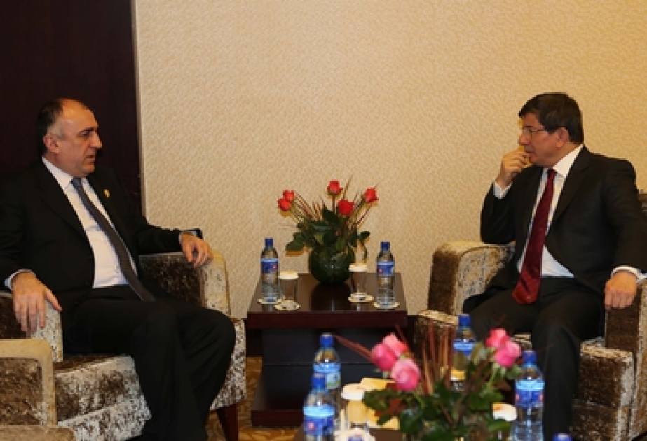 Le ministre azerbaïdjanais des Affaires étrangères et son homologue turc se sont entretenus en Iran