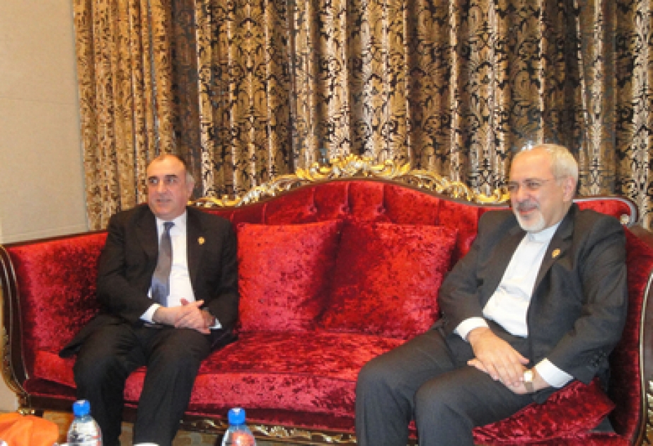 Azerbaijani FM meets Iranian counterpart