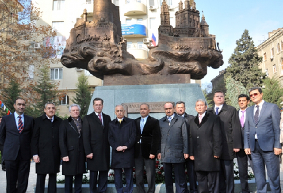 Baku-Astrakhan friendship monument opened in Azerbaijan`s capital
