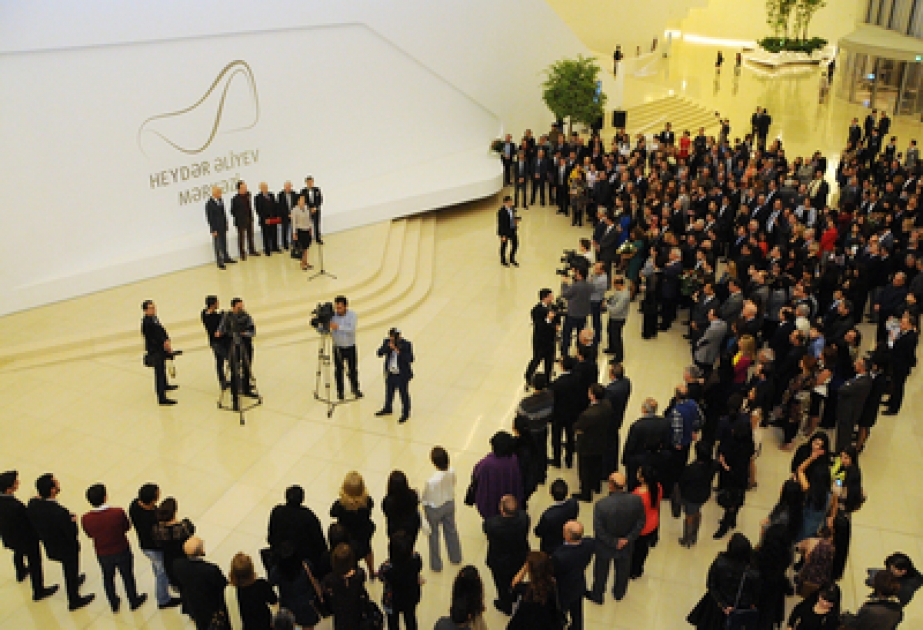 Honored artist Sakit Mammadov`s solo exhibition opens in Heydar Aliyev Center