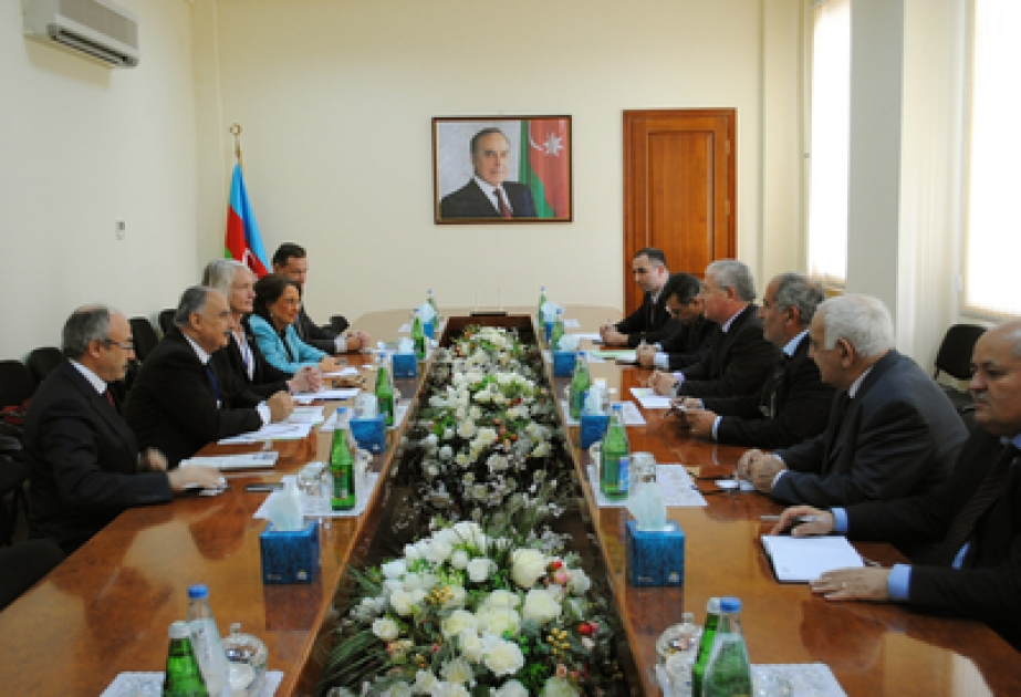 Azerbaijan`s Minister of Agriculture meets ICARDA Director General