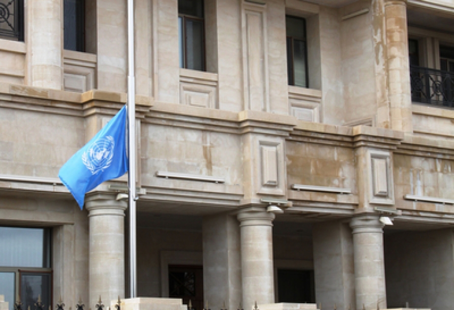 UN Baku Office lowers its flag to mourn Nelson Mandela's death - AZERTAC