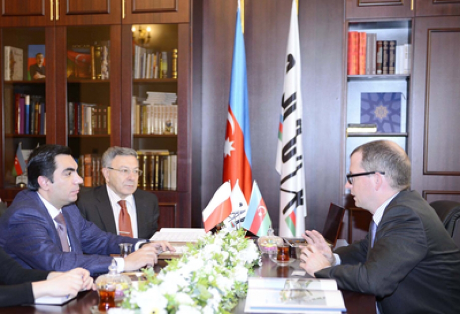 L’ambassadeur de Pologne en Azerbaïdjan a été à l’Ecole supérieure de pétrole de Bakou