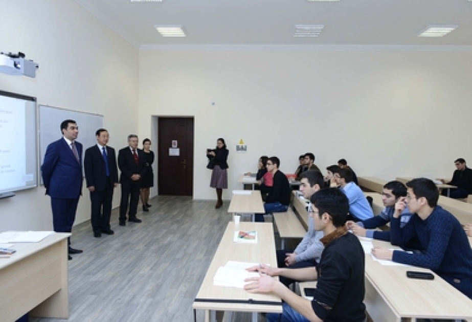 Посол Китайской Народной Республики в Азербайджане побывал в Бакинской высшей нефтяной школе