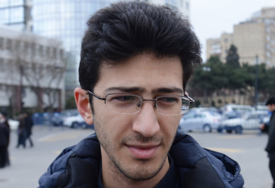 Şəhidlər xiyabanını daim ziyarət etmək biz gənclərin borcudur