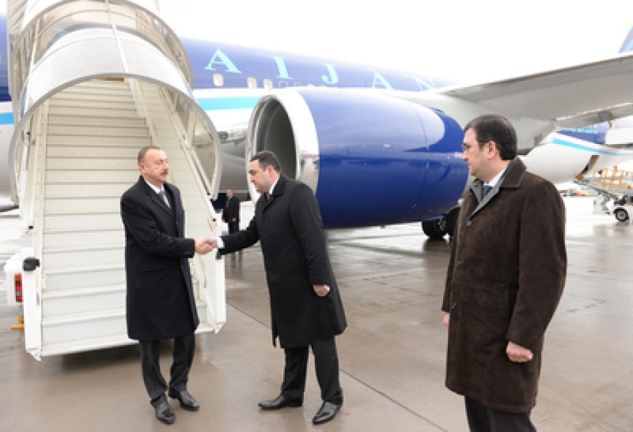 الرئيس إلهام علييف يصل في زيارة عمل الى سويسرا
