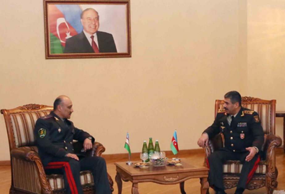 La coopération militaire et la sécurité régionale entre l’Azerbaïdjan et l’Ouzbékistan ont été l’objet des discussions