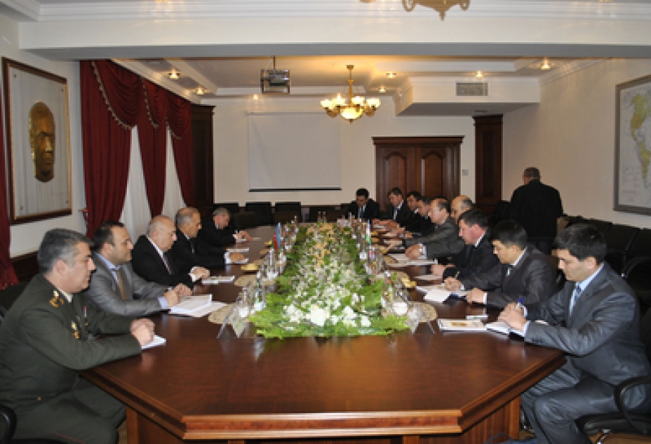 L’Ouzbékistan affiche son intérêt pour les produits fabriqués dans les établissements du Ministère de l’Industrie de la défense de l’Azerbaïdjan