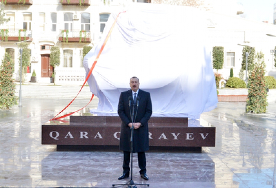 Bakıda görkəmli bəstəkar Qara Qarayevin abidəsi açılmışdırAzərbaycan Prezidenti İlham Əliyev mərasimdə iştirak etmişdir VİDEO
