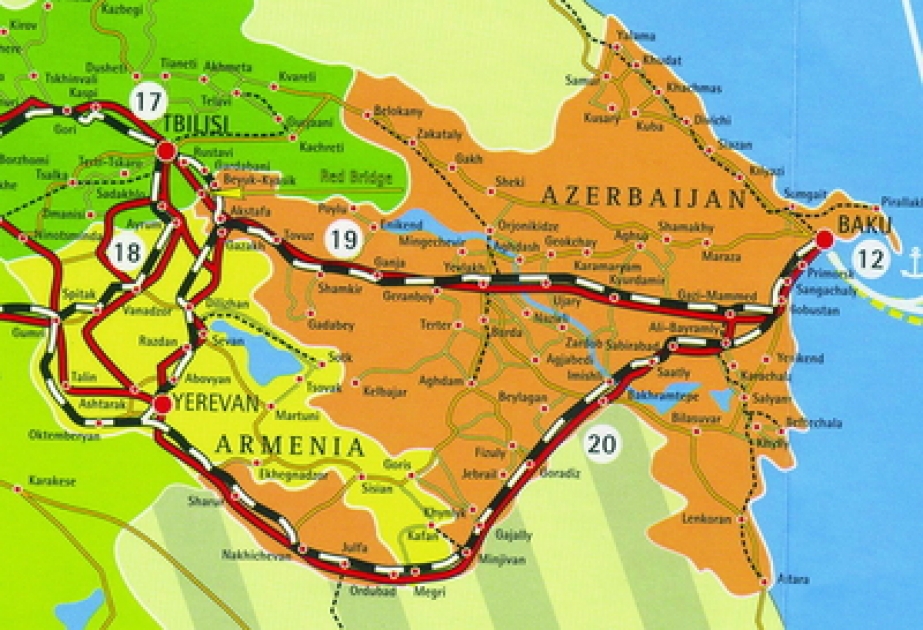 Bakı-Tbilisi-Qars dəmir yolu regionun nəqliyyat xəritəsini dəyişdirəcək və Avropanı Asiya ilə birləşdirəcəkdir