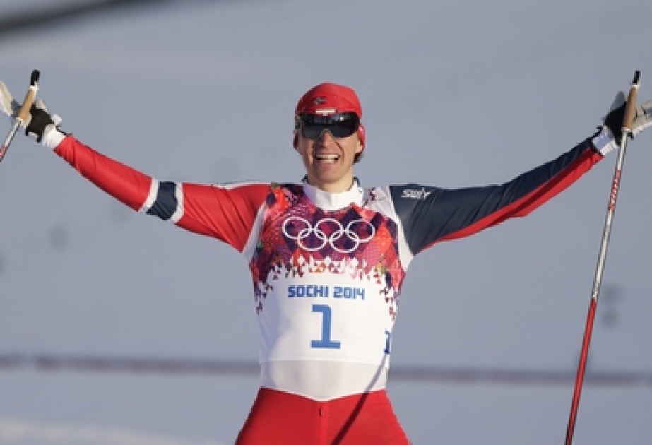 Hattestad wins chaotic men's sprint