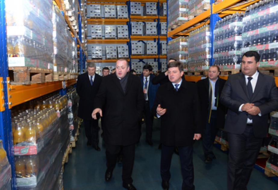 Le président géorgien à la conserverie de Gabala