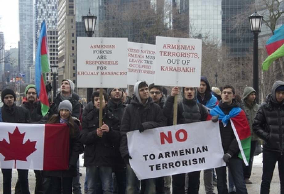 Kanadanın Toronto şəhərində Xocalı soyqırımının 22-ci ildönümü ilə əlaqədar nümayiş keçirilmişdir