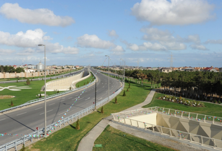 Azərbaycanda ən müasir yol-nəqliyyat infrastrukturu yaradılması prioritet vəzifədir Avtomobil yolu işçiləri peşə bayramlarını qeyd edirlər
