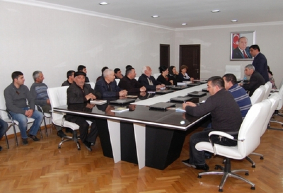 Qaradağ rayonunda yaşayan xocalılılarla görüş keçirilmişdir