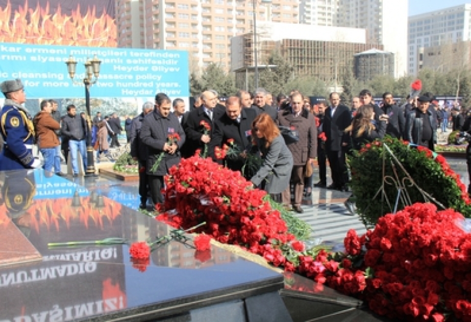Anım mərasiminə Xocalı faciəsi qurbanlarının ailə üzvləri də dəvət olunmuşdur