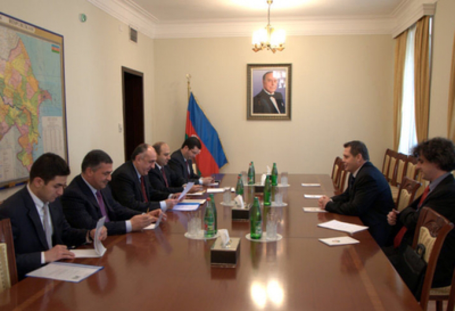 Azerbaijani FM meets new Czech Ambassador