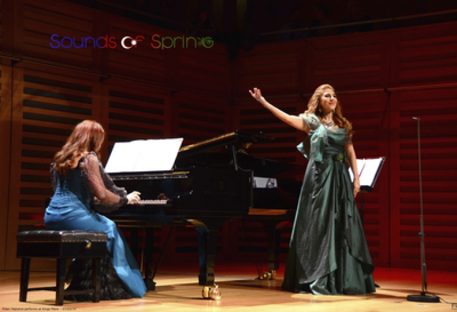 Azərbaycan klassik musiqisinin təntənəsiLondonda solo konsert proqramı ilə çıxış edən Azərbaycanın Əməkdar Artisti Fidan Hacıyevanın ifası könülləri oxşamışdır