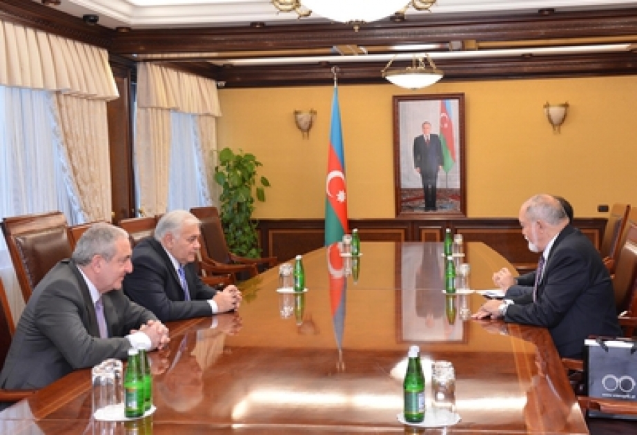Azerbaijan`s Parliament Speaker meets former President of Seychelles