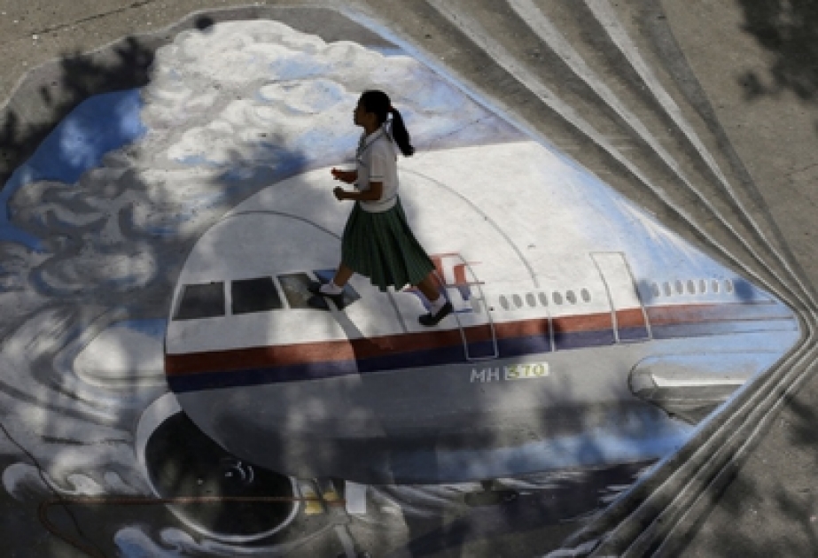 Malayziyaya məxsus “Boeing 777-200” təyyarəsinin Hind okeanına düşdüyü yer hələ də dəqiqləşdirilməmişdir