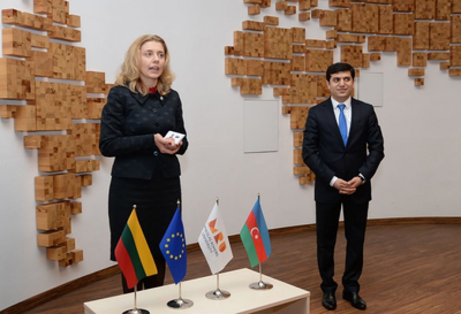 В Вильнюсе открылась фотовыставка "Азербайджан глазами литовской молодежи"