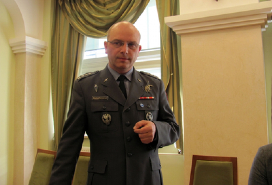 Junge aserbaidschanische Spezialisten können nun die Forschungsarbeiten auch an der militär-technischen Akademie von Polen durchführen