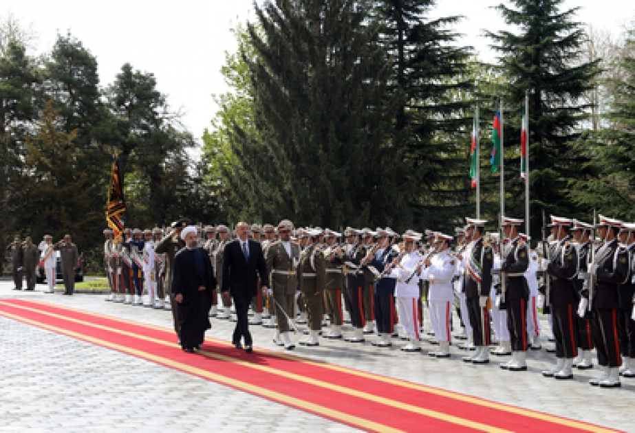 In Teheran offizieller Empfang von Präsident Aserbaidschans Ilham Aliyev stattgefunden VIDEO