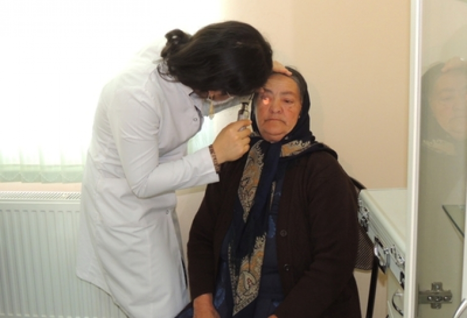Laçınlı məcburi köçkünlər tibbi müayinədən keçirlər