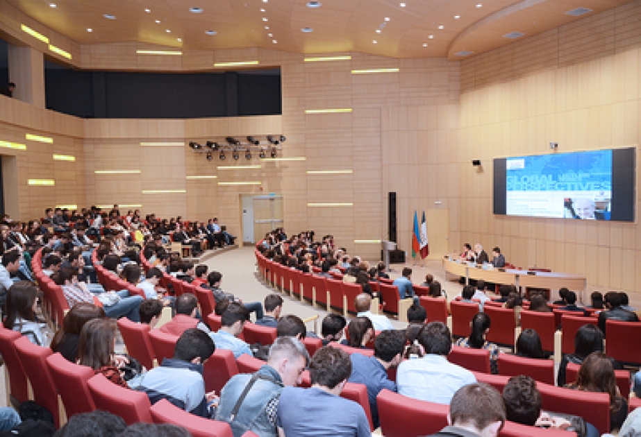 Former French FM visits ADA University