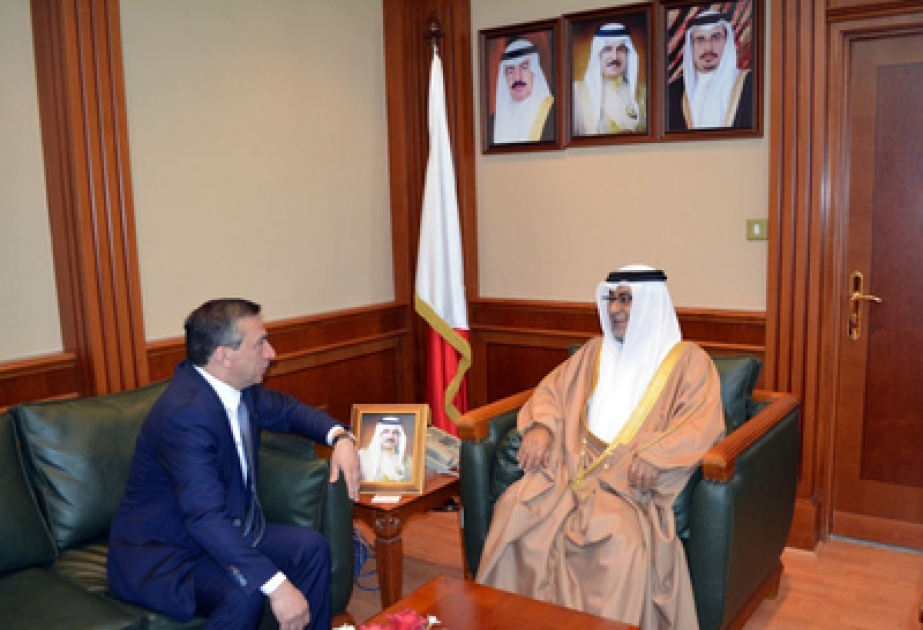 سفير أذربيجان يقدم نسخة من أوراق اعتماده لوزير الدولة للشؤون الخارجية بمملكة البحرين
