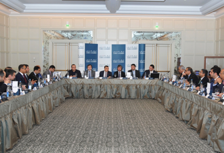 Dubai Chamber of Commerce and Industry organizes roundtable on retail and franchising business in Baku