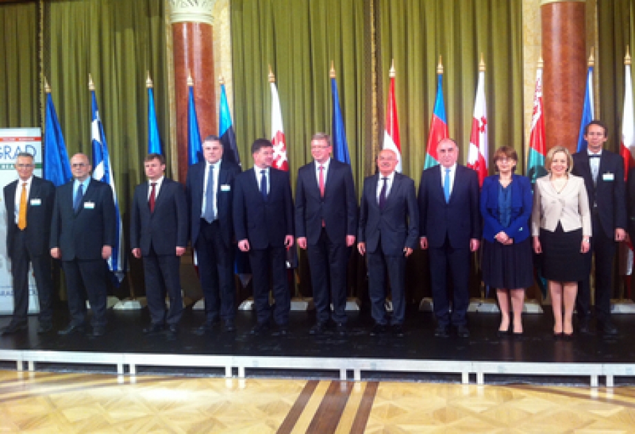 Budapest: réunion plénière des ministres des affaires étrangères des pays du Groupe de Visegrad et du Partenariat oriental de l’Union européenne