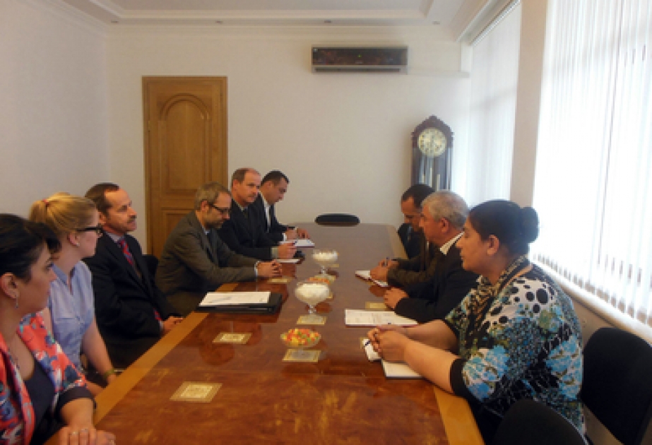 Посол Швейцарии в Азербайджане совершил поездку в Агджабединский и Бейляганский районы