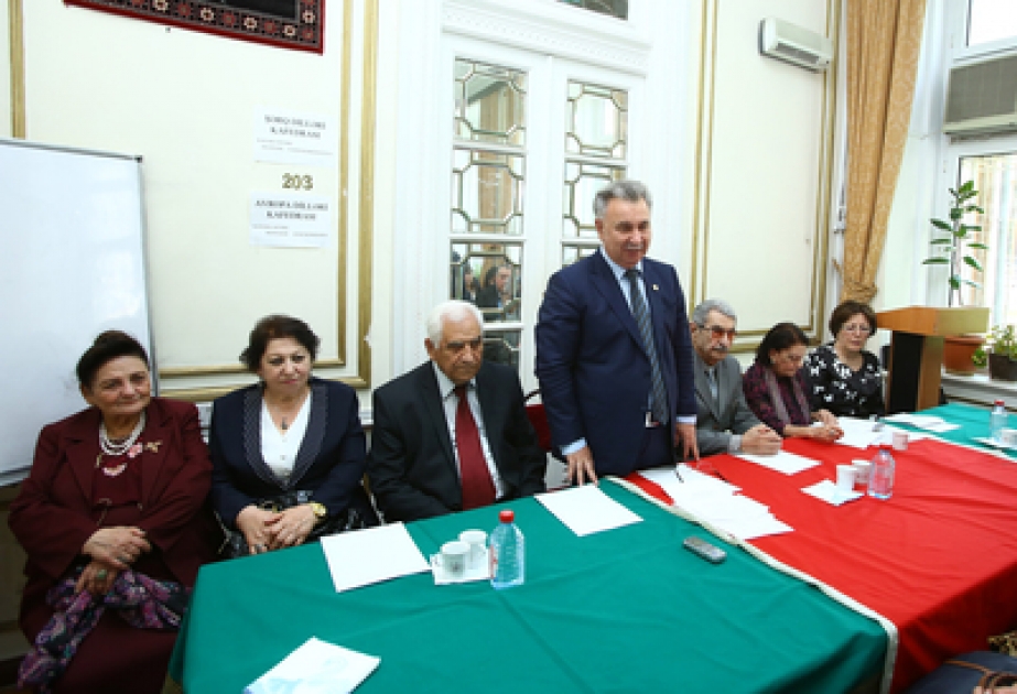 Отмечен 90-летний юбилей видного представителя азербайджанской литературы Теймура Эльчина