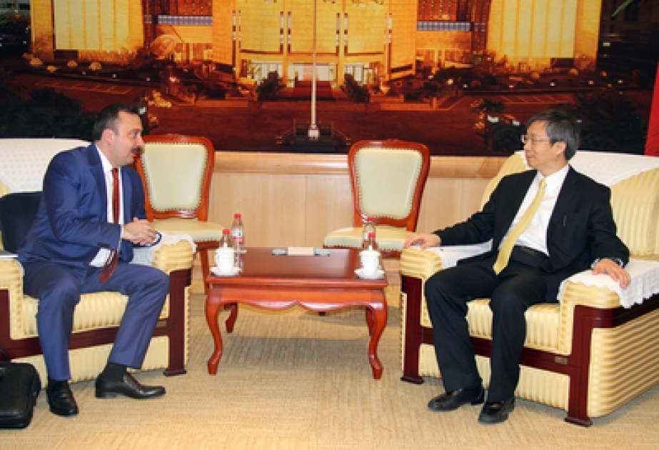 Azerbaijan`s Central Bank delegation visits China