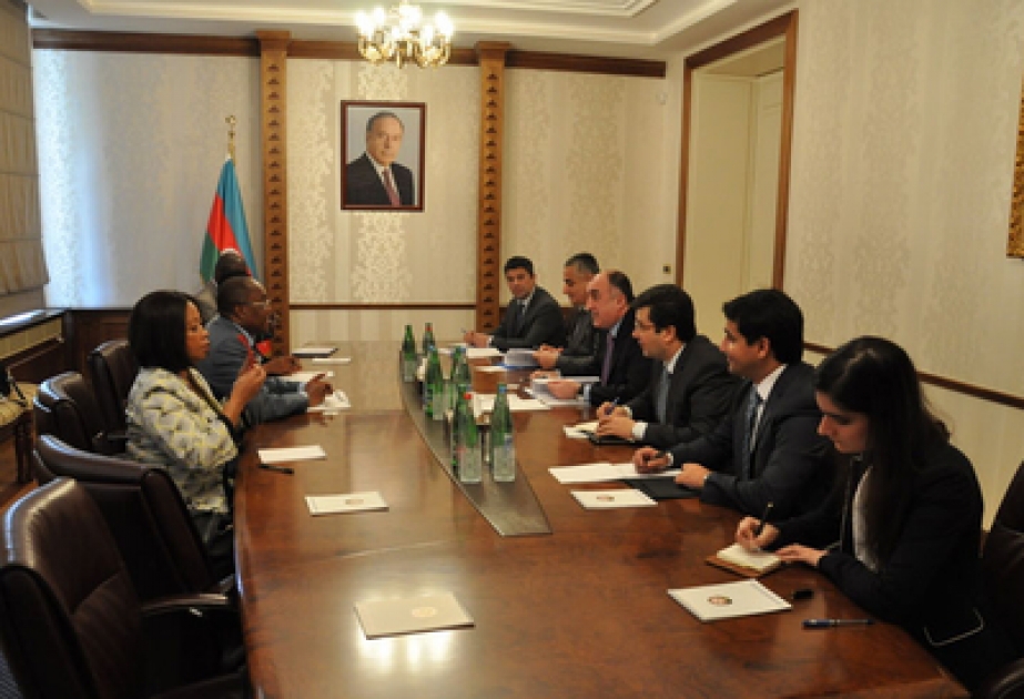Azerbaijani FM meets Angolan Secretary of State for External Relations