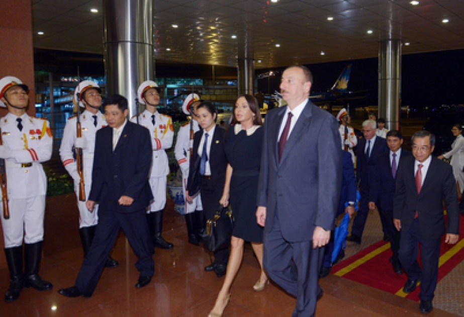 President Ilham Aliyev arrived in Vietnam on a state visit VIDEO